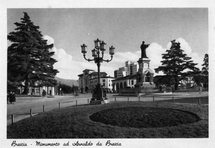 Monumento ad Arnaldo da Brescia