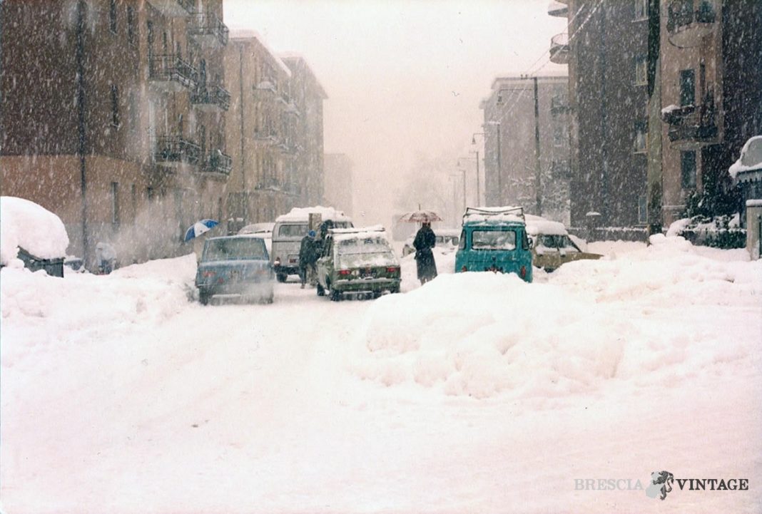 Grande nevicata Via Armaioli Brescia
